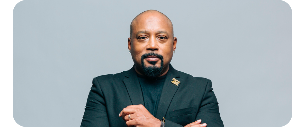 Headshot of Daymond John